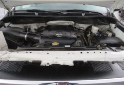 2017 Toyota Tundra 4WD - Image 54