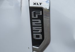 2022 Ford Super Duty F-250 SRW - Image 15