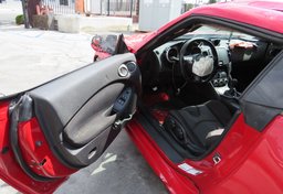 2013 Nissan 370Z - Image 17