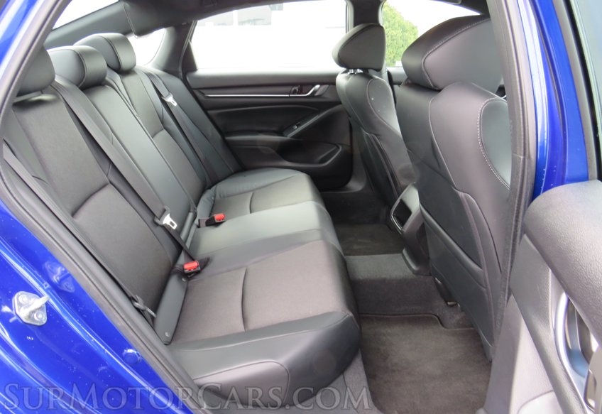 2018 Honda Accord Sedan - Image 28