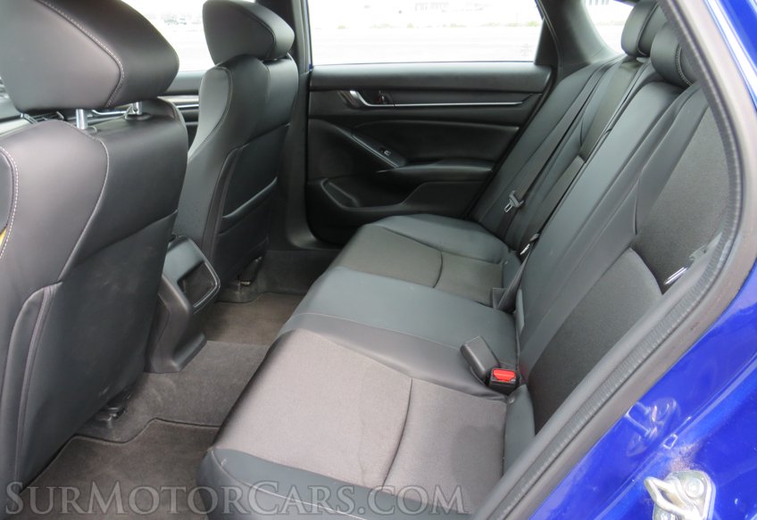 2018 Honda Accord Sedan - Image 29