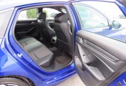 2018 Honda Accord Sedan - Image 30