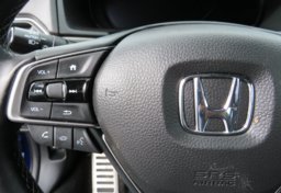 2018 Honda Accord Sedan - Image 34