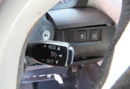 2015 Toyota Tundra 4WD Truck - Image 34