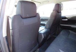 2015 Toyota Tundra 4WD Truck - Image 31