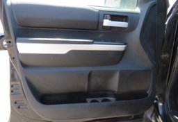 2015 Toyota Tundra 4WD Truck - Image 49