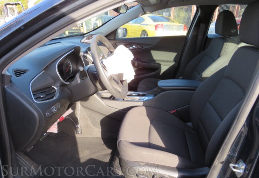 2020 Chevrolet Malibu - Image 25