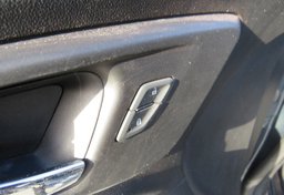 2020 Chevrolet Malibu - Image 39