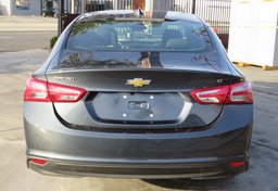 2020 Chevrolet Malibu - Image 10