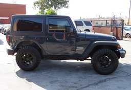 2017 Jeep Wrangler - Image 12