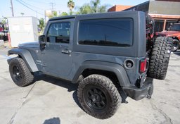 2017 Jeep Wrangler - Image 5