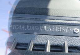 2017 Jeep Wrangler - Image 39