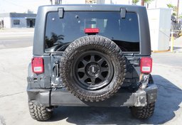 2017 Jeep Wrangler - Image 10