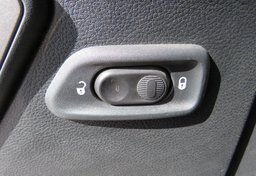 2017 Jeep Wrangler - Image 33