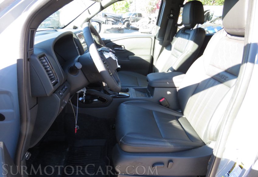 2022 Nissan Frontier - Image 26