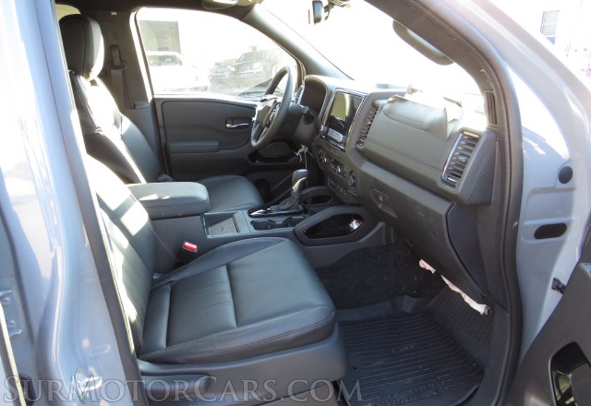 2022 Nissan Frontier - Image 29