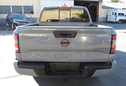 2022 Nissan Frontier - Image 10