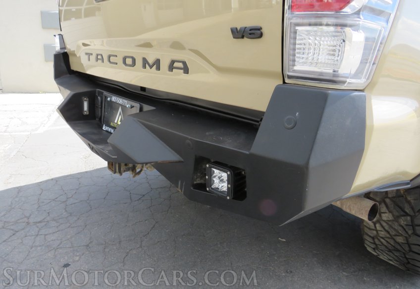 2020 Toyota Tacoma 4WD - Image 16