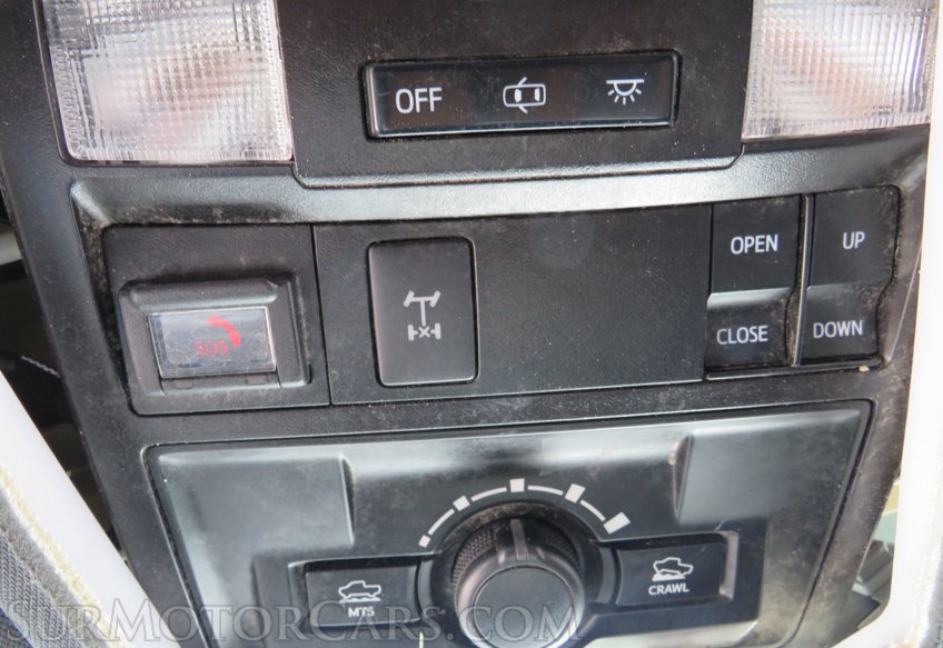 2020 Toyota Tacoma 4WD - Image 39