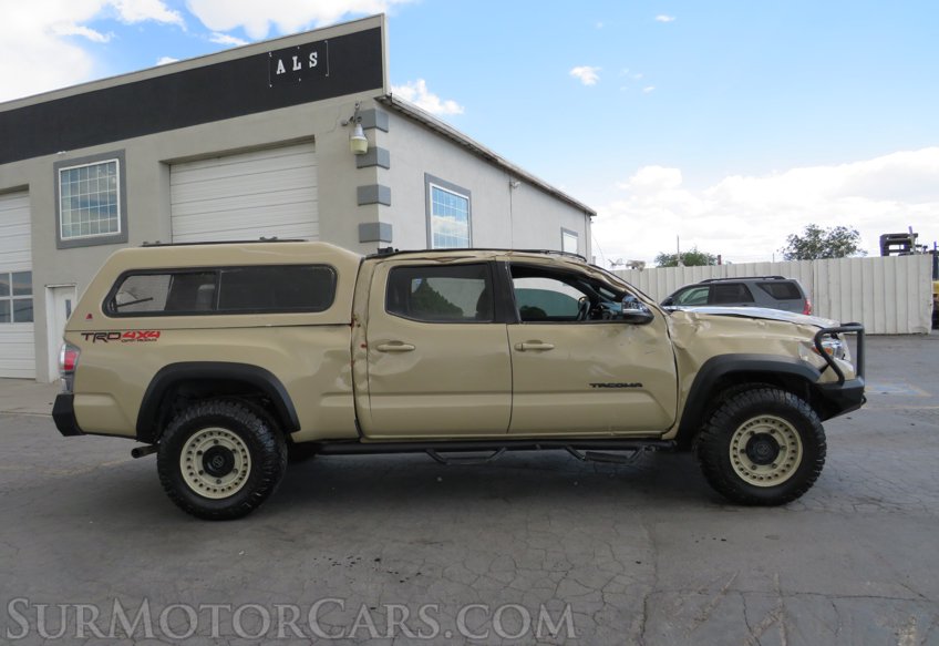 2020 Toyota Tacoma 4WD - Image 9