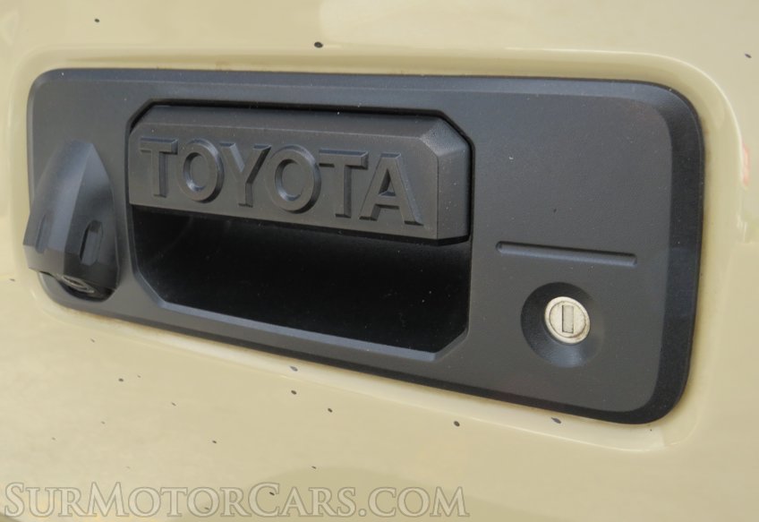 2020 Toyota Tacoma 4WD - Image 19