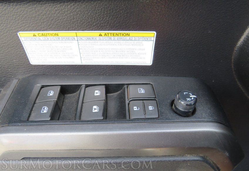 2020 Toyota Tacoma 4WD - Image 42