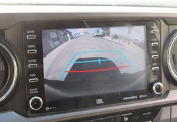 2020 Toyota Tacoma 4WD - Image 36