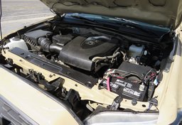 2020 Toyota Tacoma 4WD - Image 49