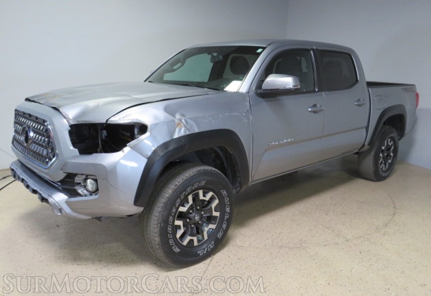 2016 Toyota Tacoma - Image 2