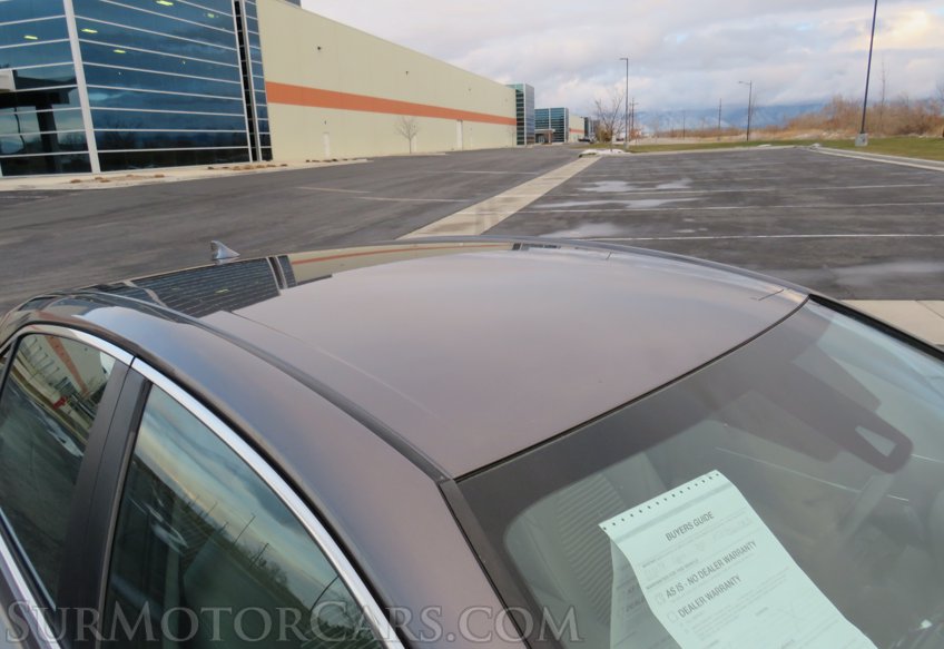 2020 Toyota Camry - Image 16