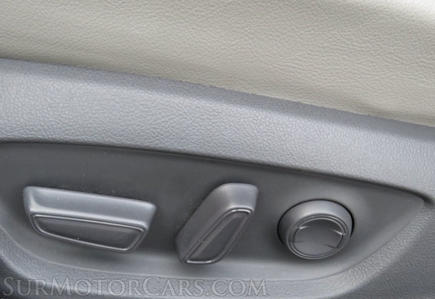 2020 Toyota Camry - Image 43