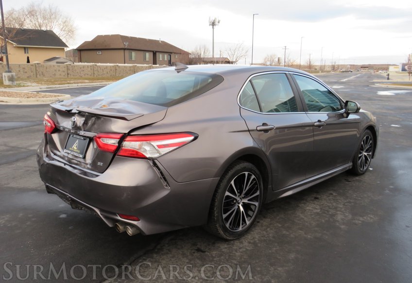 2020 Toyota Camry - Image 6
