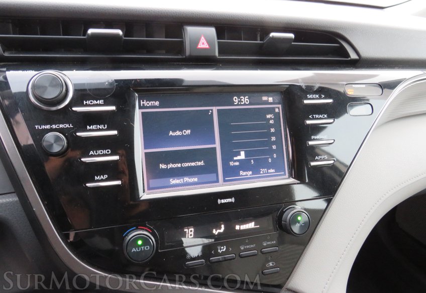 2020 Toyota Camry - Image 39