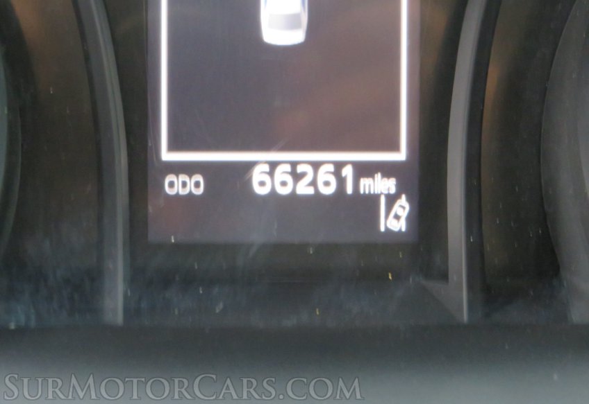 2020 Toyota Camry - Image 33