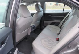 2020 Toyota Camry - Image 21