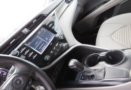 2020 Toyota Camry - Image 40