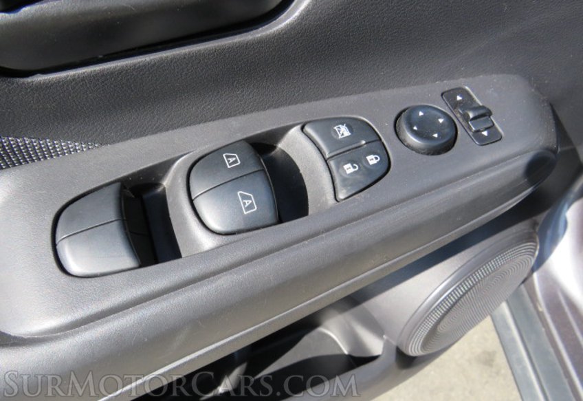 2020 Nissan Kicks - Image 38