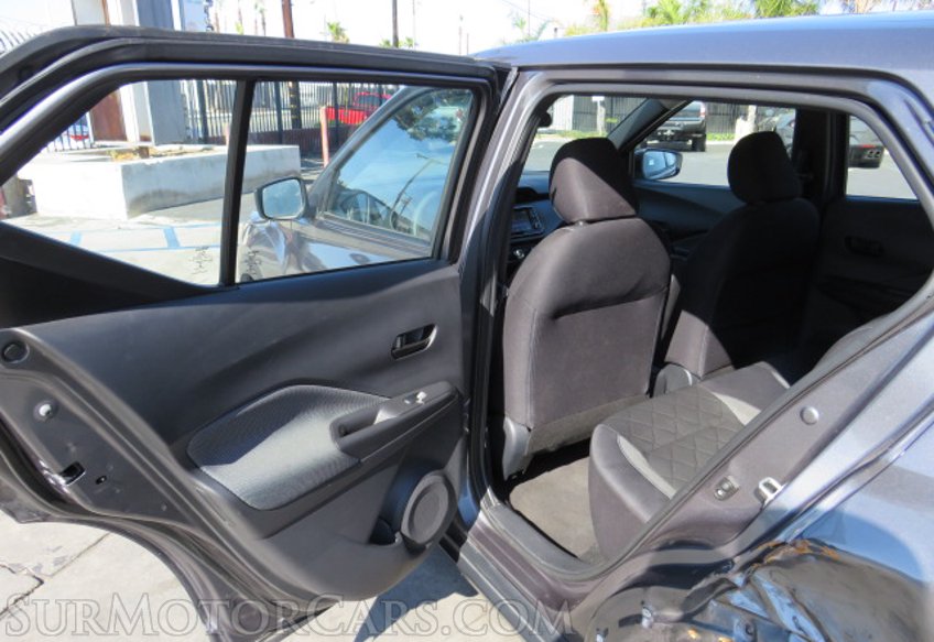 2020 Nissan Kicks - Image 21