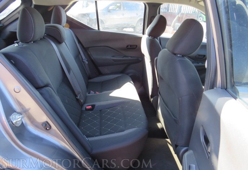 2020 Nissan Kicks - Image 28