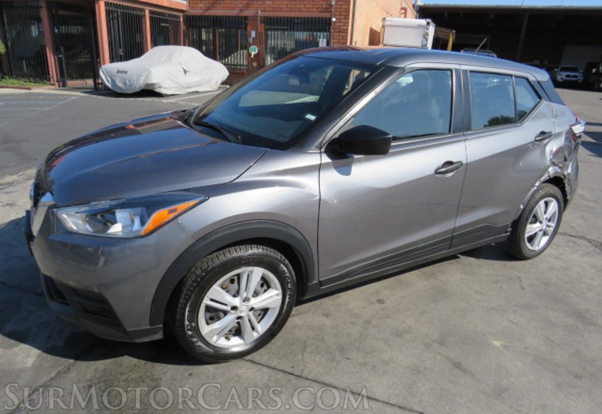 2020 Nissan Kicks - Image 2