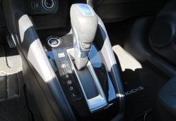 2020 Nissan Kicks - Image 41