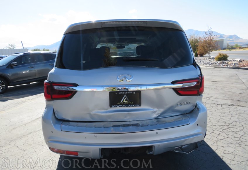 2021 Infiniti QX80 - Image 10