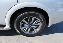 2021 Infiniti QX80 - Image 20