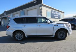 2021 Infiniti QX80 - Image 9