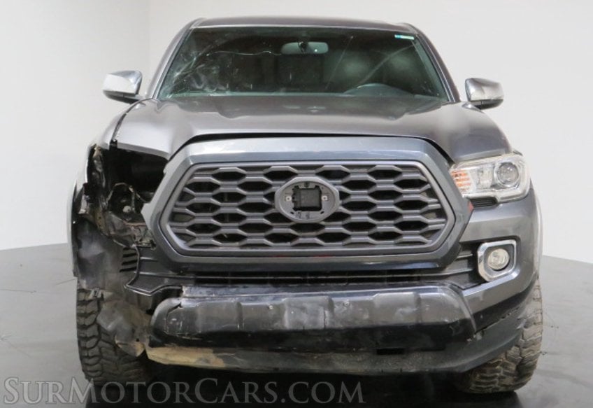 2016 Toyota Tacoma - Image 11