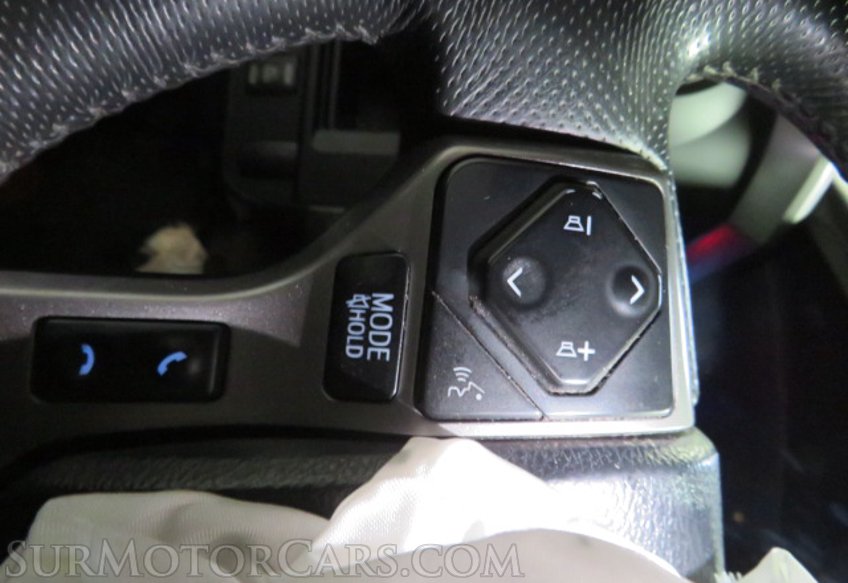 2016 Toyota Tacoma - Image 48