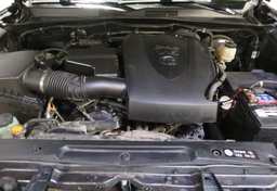 2016 Toyota Tacoma - Image 50