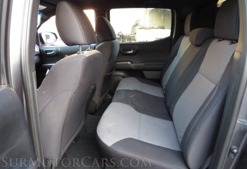 2021 Toyota Tacoma - Image 33