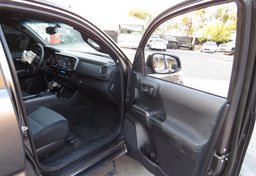 2021 Toyota Tacoma - Image 24