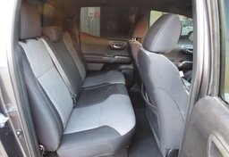 2021 Toyota Tacoma - Image 32